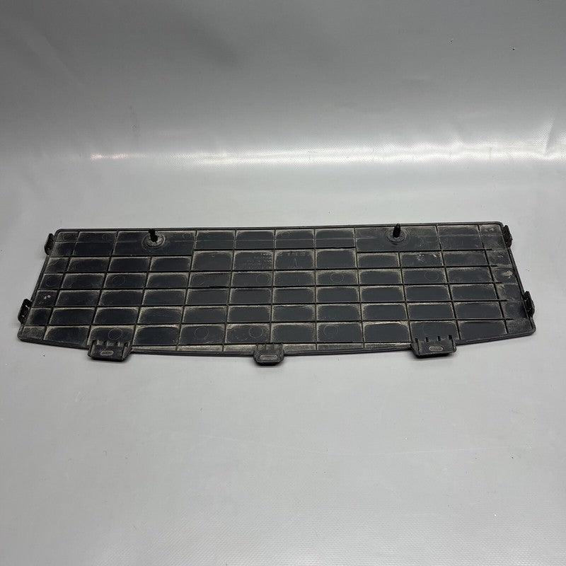 1135412-00-A TESLA MODEL 3 REAR TOW HITCH COVER 2017 2018 2019 2020 2021 2022 1135412-00-A