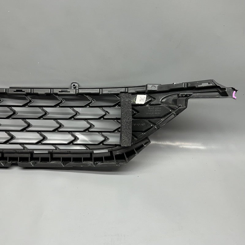 53165-12050 TOYOTA COROLLA GRILLE FRONT LOWER BUMPER BLACK 53165-12050