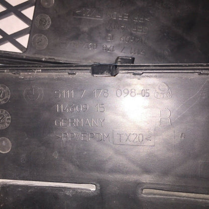 51117178097 BMW 528 FRONT BUMPER GRILLE LEFT AND RIGHT  535 E60 2008 2009 2010 OEM