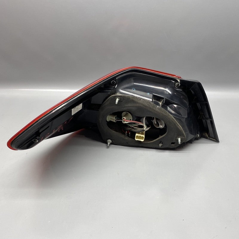 SUBARU WRX STI TAIL LIGHT RIGHT SIDE 84201 VA020 2015 2016 17 18 19 20