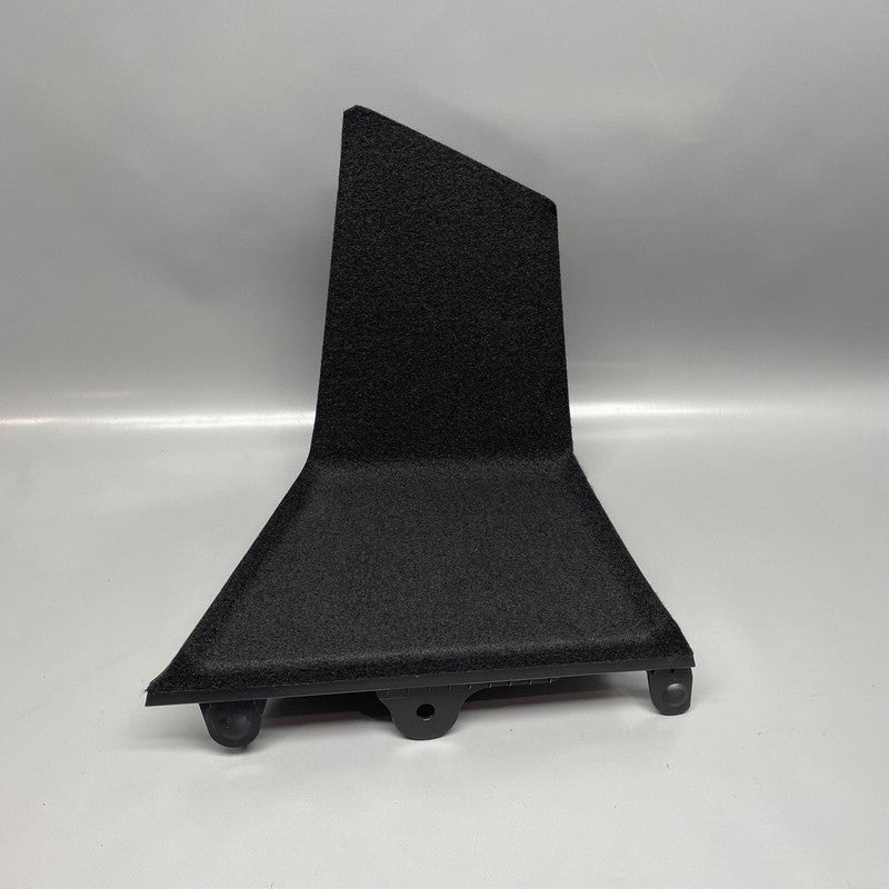 1492956-00-C TESLA MODEL Y TRUNK POCKET RIGHT BRACKET 1492956-00-C 2020 2021 2022 OEM