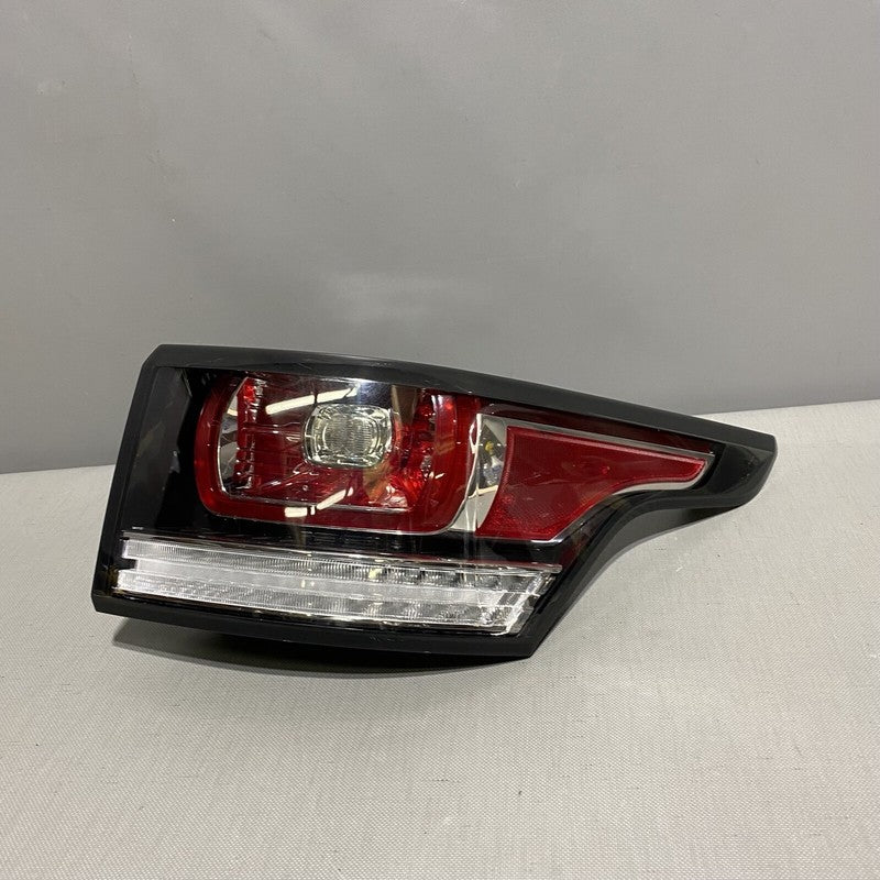lr061588 RANGE ROVER SPORT TAIL LIGHT RIGHT PASSENGER LED OEM 2014 2015 2016 2017 