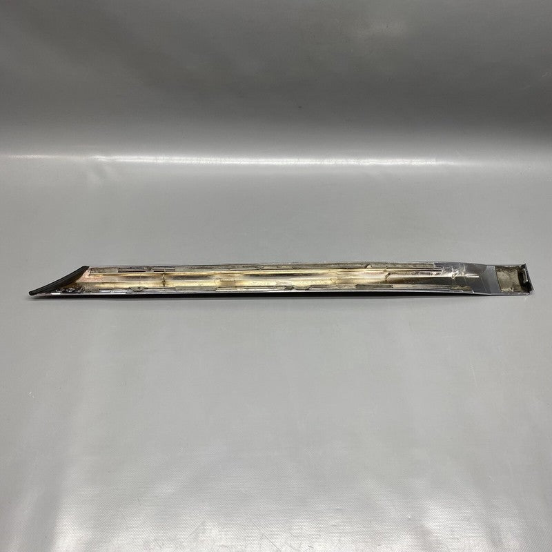 3W8853536AA BENTLEY GT QUARTER MOLDING TRIM RIGHT REAR GTC OEM 3W8853535AA