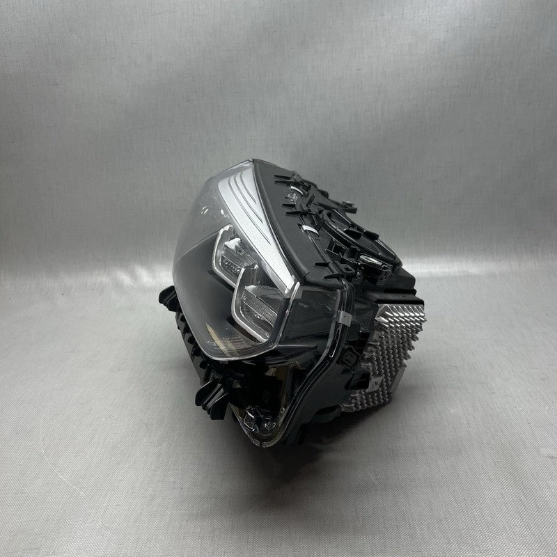 8739646 BMW X3 HEADLIGHT RIGHT PASSENGER 2018 2019 2020 LED OEM 8739646
