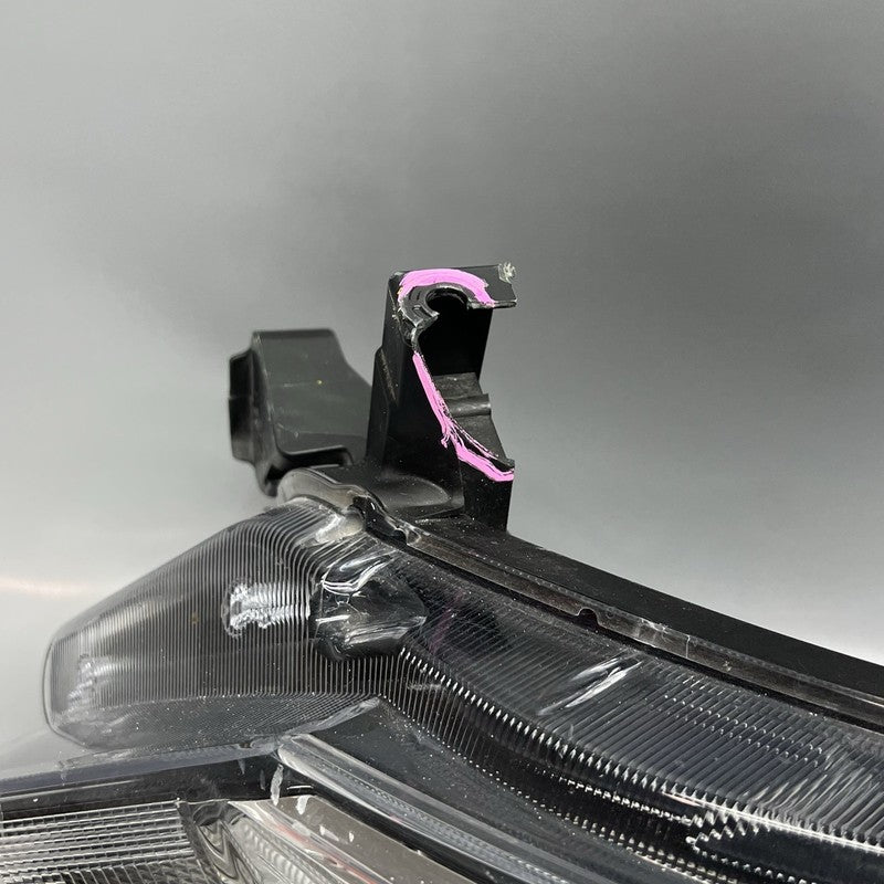 26060-5R00A NISSAN KICKS HEADLIGHT LEFT DRIVER 2021 2022 2023 HALOGEN OEM 26060-5R00A