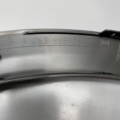 A2538850822 MERCEDES BENZ GLC300 FENDER MOLDING RIGHT REAR 2016 2017 18 2019 A2538850822 OEM