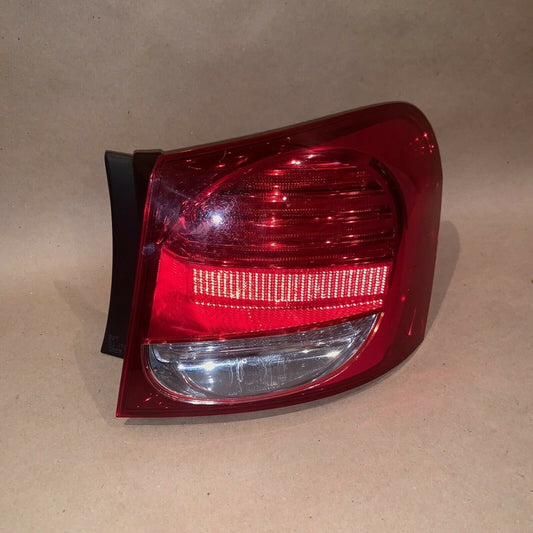 LEXUS GS350 GS430 RIGHT PASSENGER TAIL LIGHT 2006 2007 2008 2009 2010 2011 OEM