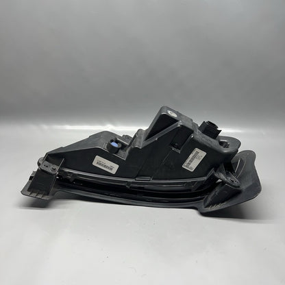 9403949 CHRYSLER 300 FOG LIGHT LEFT DRIVER 2015 2016 2017 2018 OEM 9403949