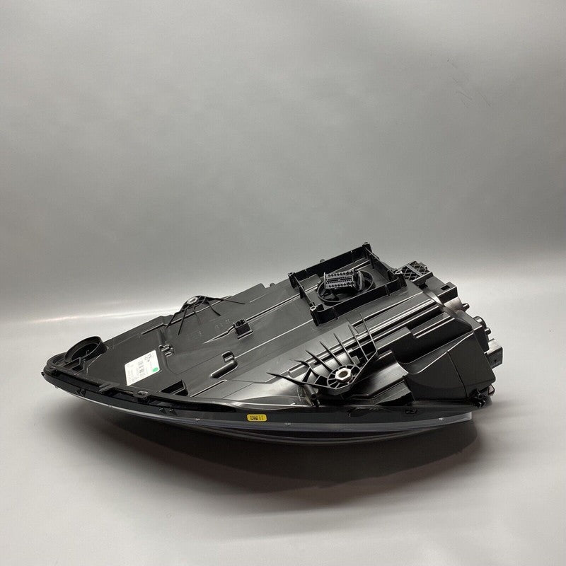 95B941010AR PORSCHE MACAN HEADLIGHT RIGHT PASSENGER 95B941010AR 2019 2020 2021 FULL LED OEM