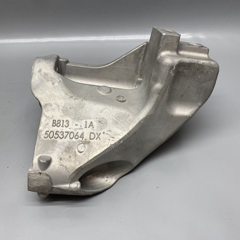 50537064DX ALFA ROMEO STELVIO ENGINE MOUNT BRACKET RIGHT 2017 2018 2019 OEM 50537064DX