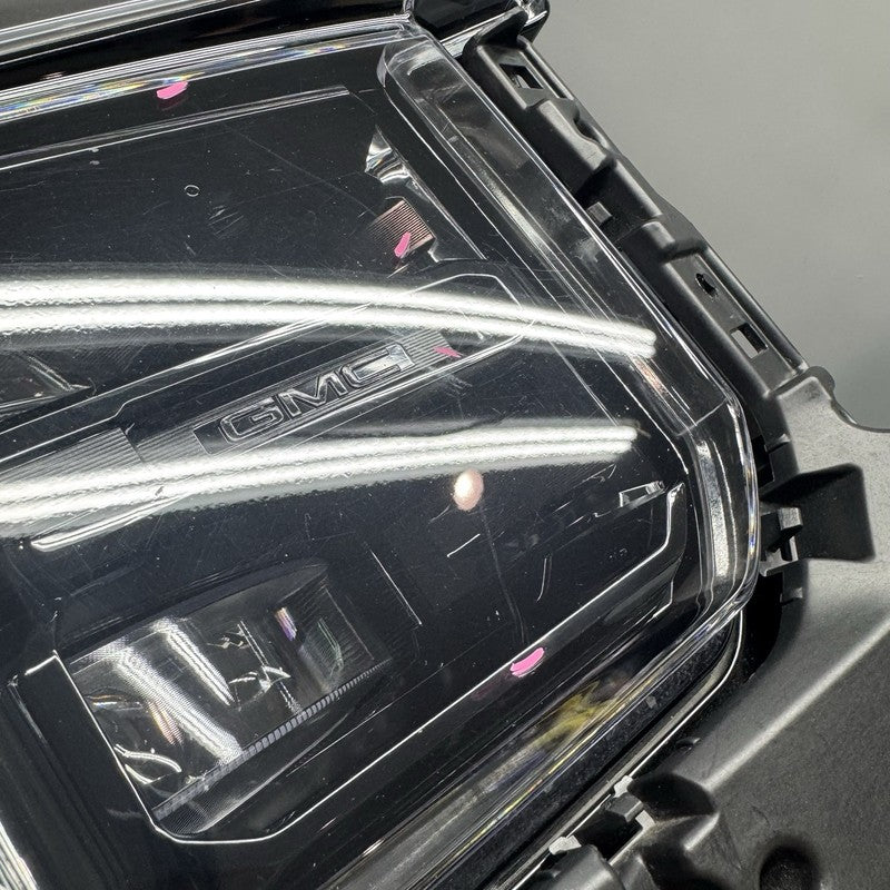 85721096 GMC 1500 AT4 HEADLIGHT RIGHT PASSENGER 2022 2023 2024 2025 BLACK OEM 85721096