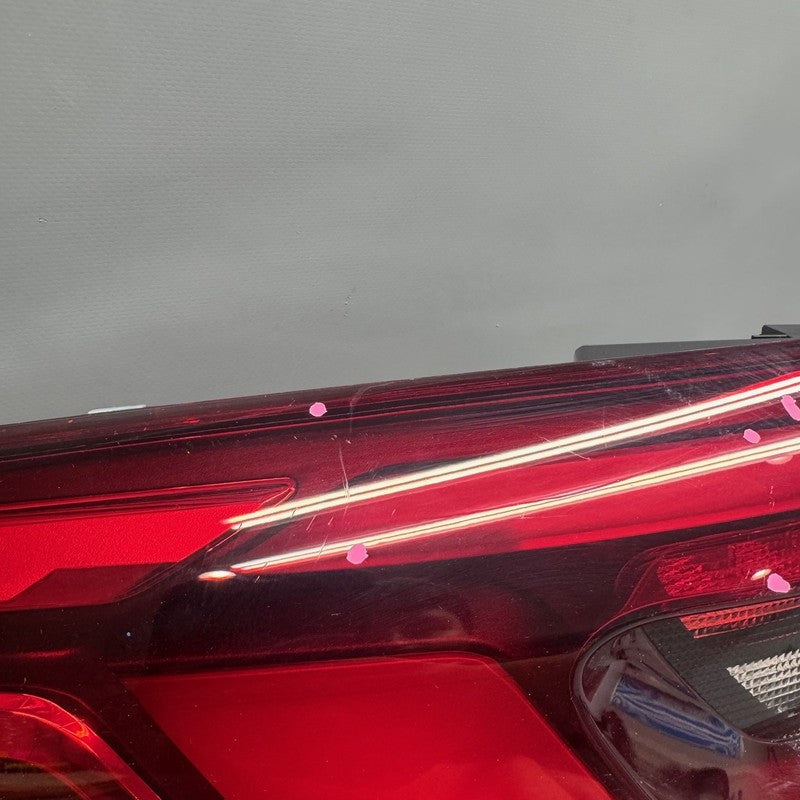 BMW X5 TAIL LIGHT LEFT DRIVER X5M 2019 2020 2021 2022 2023 OEM 3744226