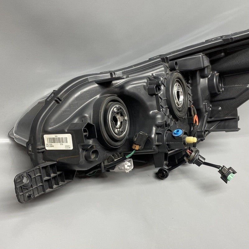 84001FL00A SUBARU IMPREZA HEADLIGHT RIGHT PASSENGER 2017 2018 2019 HALOGEN OEM 84001FL00A