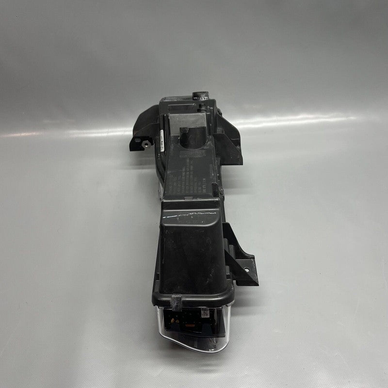 1563711-00-B TESLA MODEL S PLAID FOG LIGHT RIGHT PASSENGER 2021 2022 2023 OEM 1563711-00-B