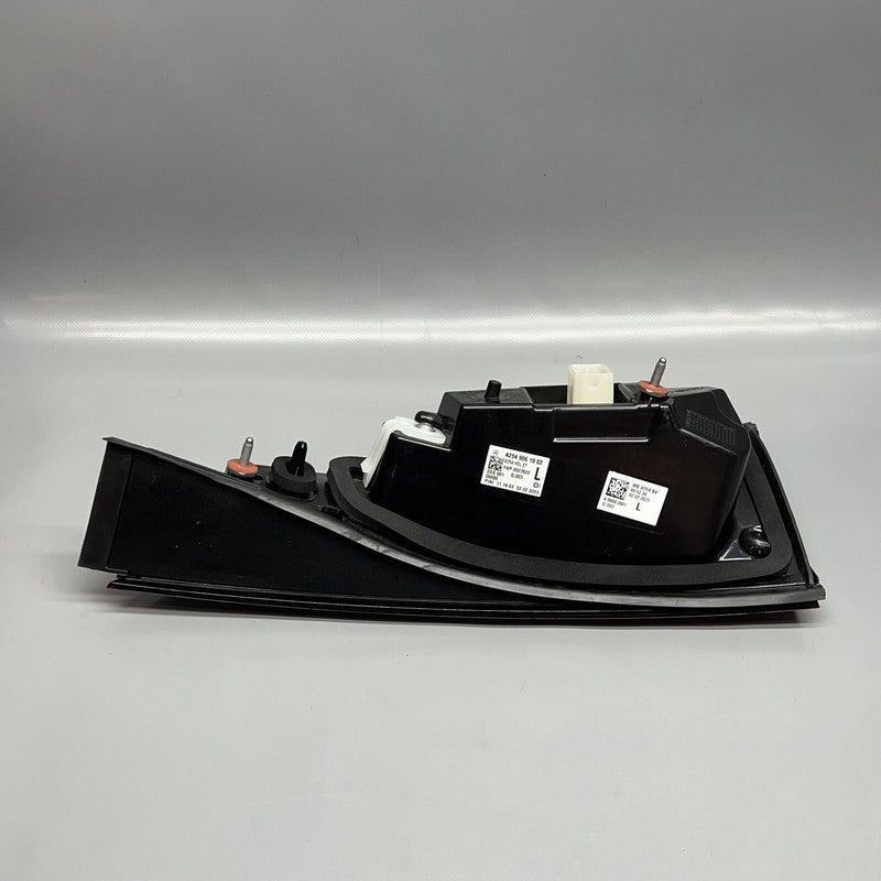 A2549061902 MERCEDES BENZ GLC300 TAIL LIGHT INNER LEFT 2023 2024 OEM A2549061902