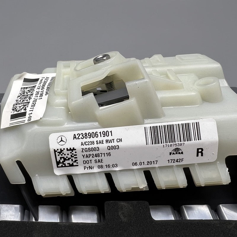 A2389061901 MERCEDES BENZ E450 INNER TAIL LIGHT LEFT DRIVER 2018 2019 2020 2021 2022 2023