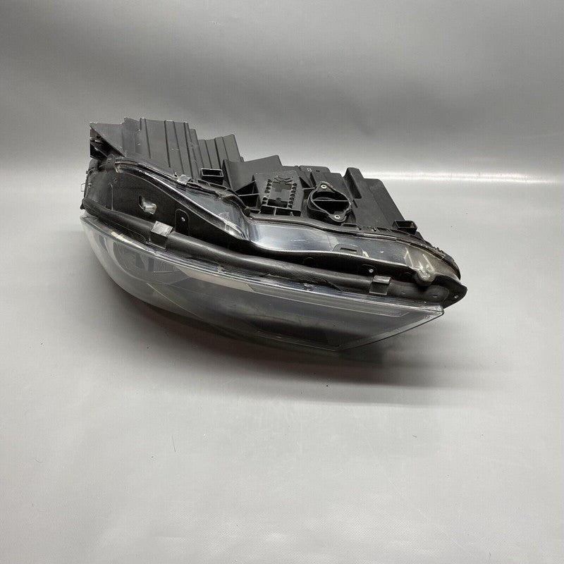 A2048209959 MERCEDES BENZ C250 HEADLIGHT LEFT DRIVER A2048209959 2012 2013 2014 HALOGEN OEM