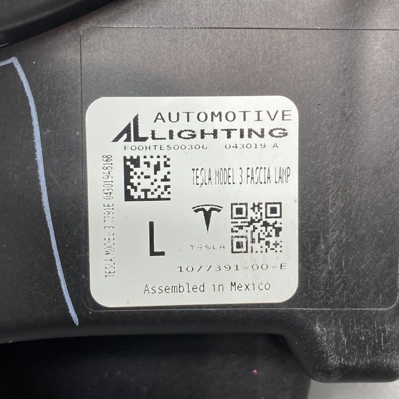 TESLA MODEL 3 FOG LIGHT LEFT DRIVER 2017 2018 2019 2020 3 PIN OEM 1077