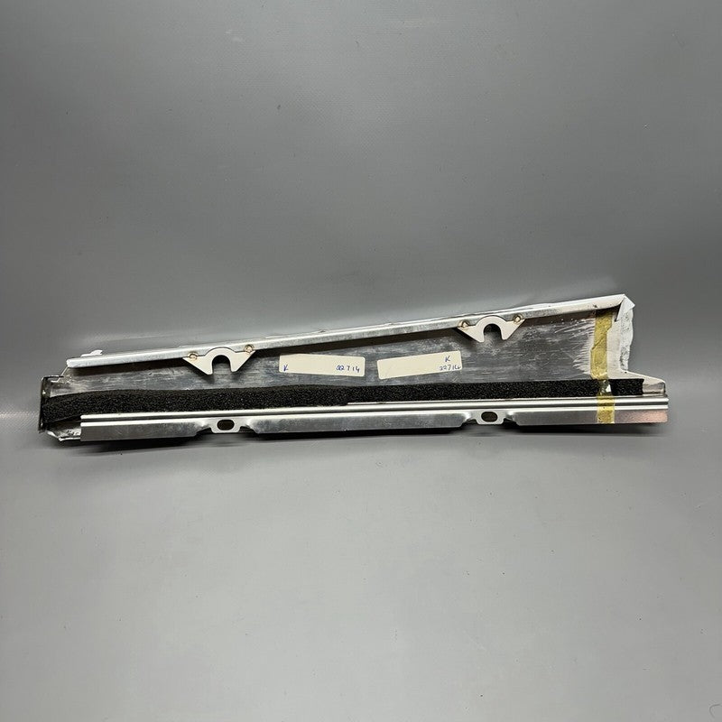 3Y5839889C BENTLEY MULSANNE BEZEL COVER B-PILLAR LEFT REAR 2014 15 16 2017 OEM A1668850701