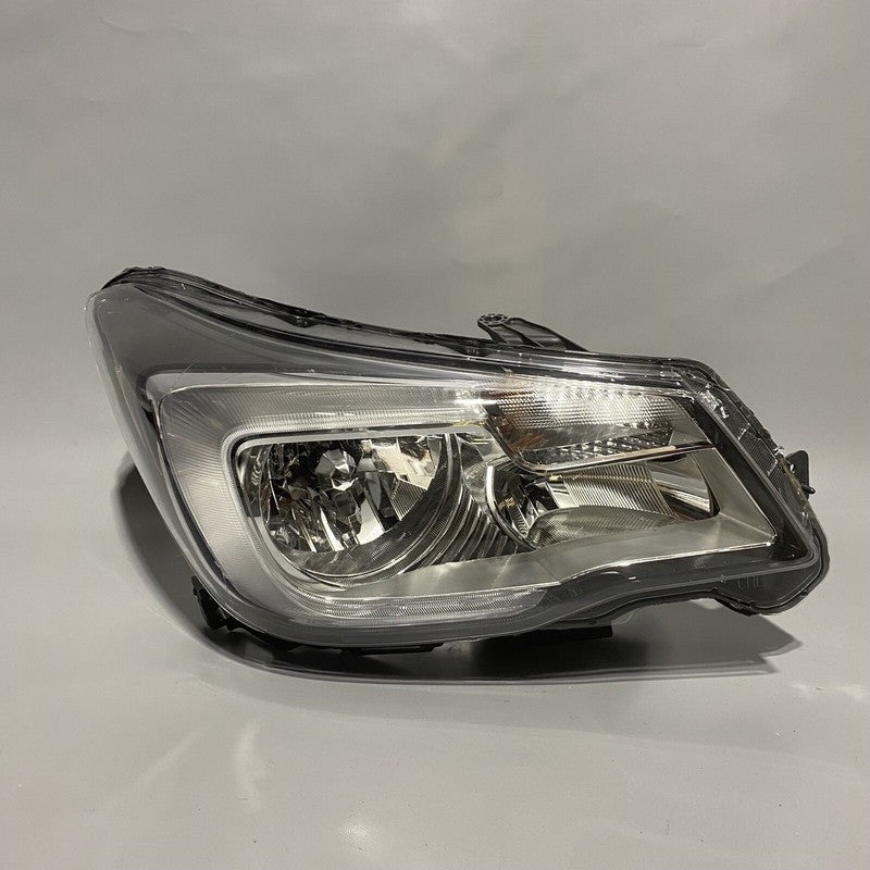SUBARU FORESTER HEADLIGHT RIGHT PASSENGER HALOGEN 2017 2018 OEM
