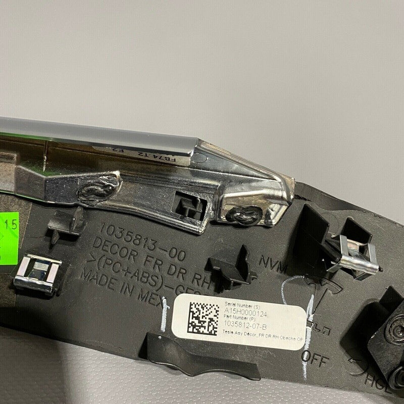 1035812-07-B TESLA MODEL X DOOR DECOR RIGHT FRONT 2016 2017 2018 2019 2020 OEM