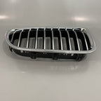 7412324 BMW 528 GRILLE UPPER RIGHT 2014 2015 2016 7412324 535 OEM