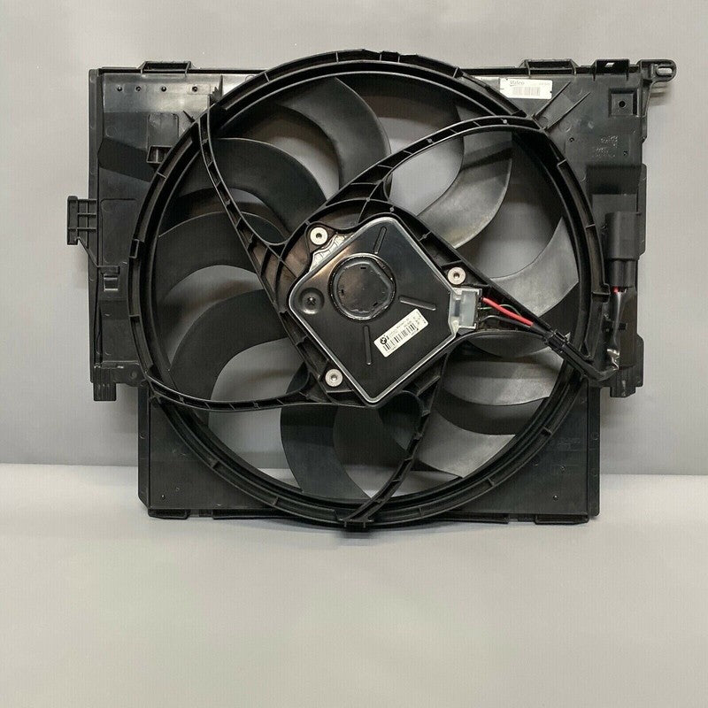 17428641964 BMW 335 RADIATOR COOLING FAN 435 F32 F30 2012 2013 2014 2015 600w OEM
