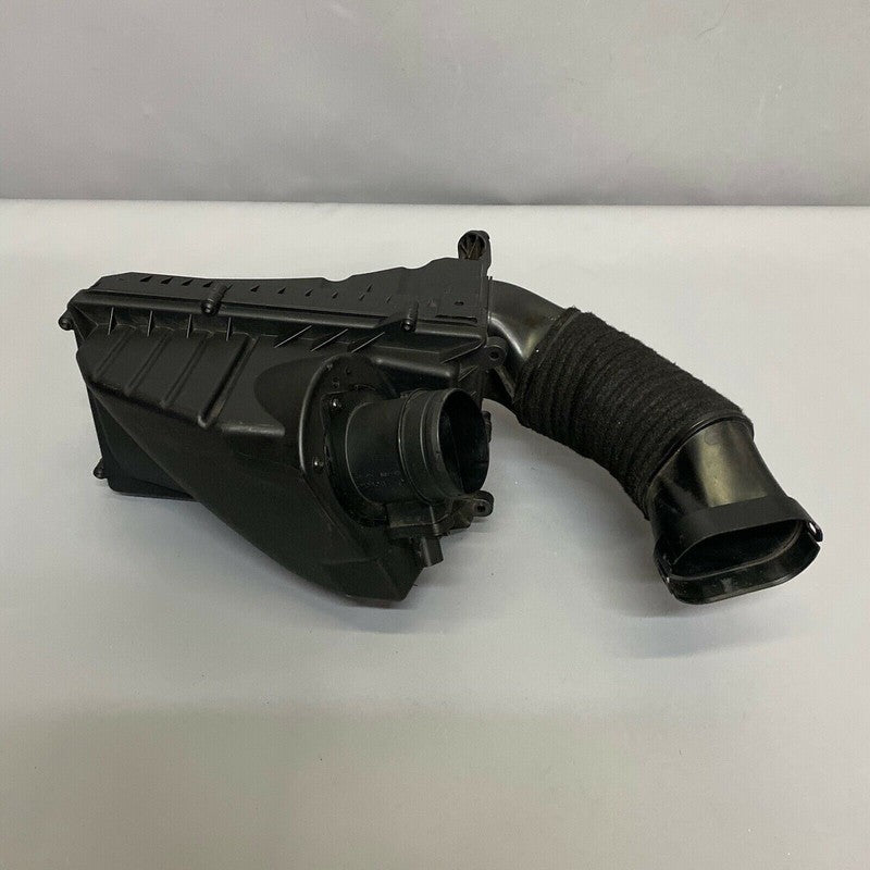 AW93-9A673-CB JAGUAR XF X250 3.0 AIR INTAKE CLEANER BOX RIGHT 2012 2013 2014 2015 OEM