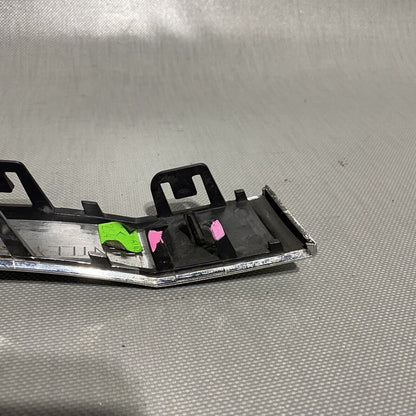 3W3-807-820 BENTLEY GT REAR BUMPER TRIM RIGHT 3W3-807-820 2012 2013 2014 2015 2016 OEM