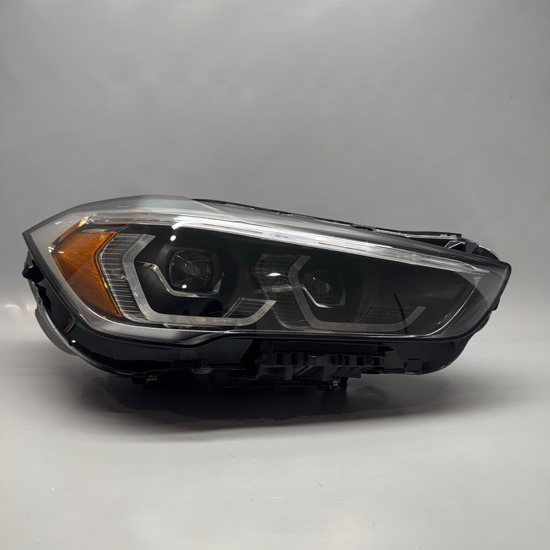 BMW X1 HEADLIGHT RIGHT PASSENGER 2020 2021 2022 LED 63115A01176 OEM