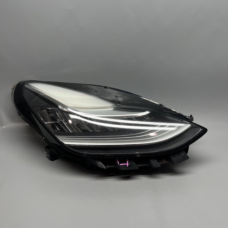 1077372-00-i TESLA MODEL 3 HEADLIGHT RIGHT PASSENGER 2017 2018 2019 2020 LED OEM 1077372-00-i