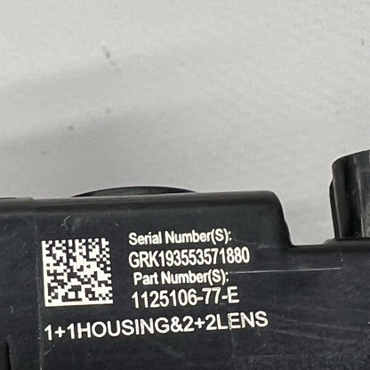 1125106-77-E TESLA MODEL 3 FENDER CAMERA MARKER LEFT 2018 2019 2020 2021 1125106-77-E