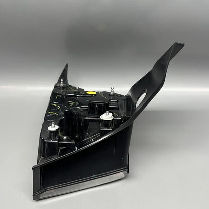 1502087-00-D TESLA MODEL Y TAIL LIGHT RIGHT PASSENGER 2020 21 22 2023 LED OEM 1502087-00-D