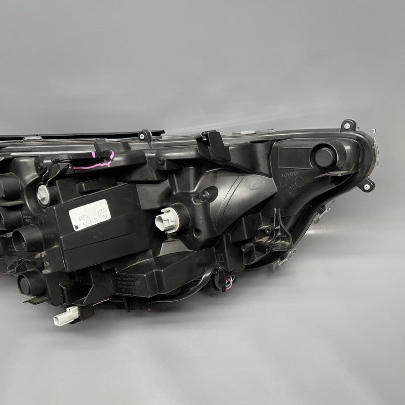 RAV 4 TOYOTA RAV 4 HEADLIGHT LEFT DRIVER 2022 2023 2024 PROJECTOR OEM