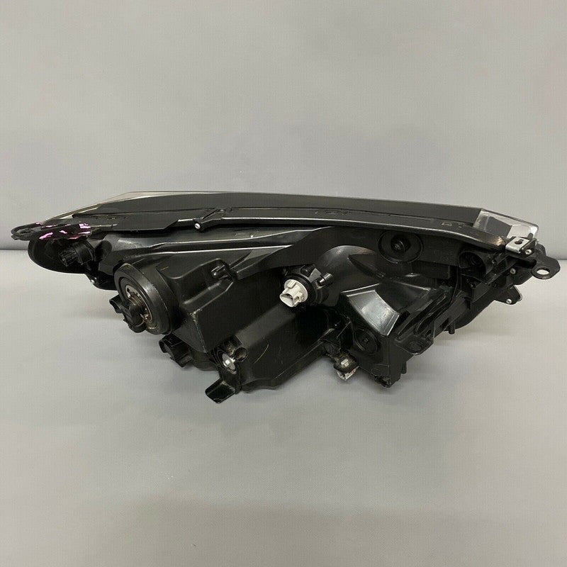TOYOTA RAV 4 HEADLIGHT LEFT DRIVER 2016 2017 2018 HALOGEN OEM