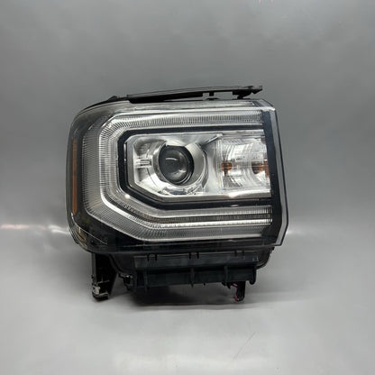 84016911 GMC SIERRA HEADLIGHT RIGHT PASSENGER 2016 2017 2018 2019 XENON OEM 84016911