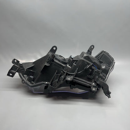 4 RUNNER TOYOTA 4 RUNNER HEADLIGHT RIGHT PASSENGER 2015 2016 2017 2018 2019 2020 HALOGEN