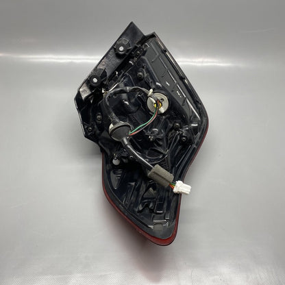 92402-A7 KIA FORTE TAIL LIGHT RIGHT PASSENGER SIDE 92402-A7 2014 2015 2016 2017 2018 OEM 