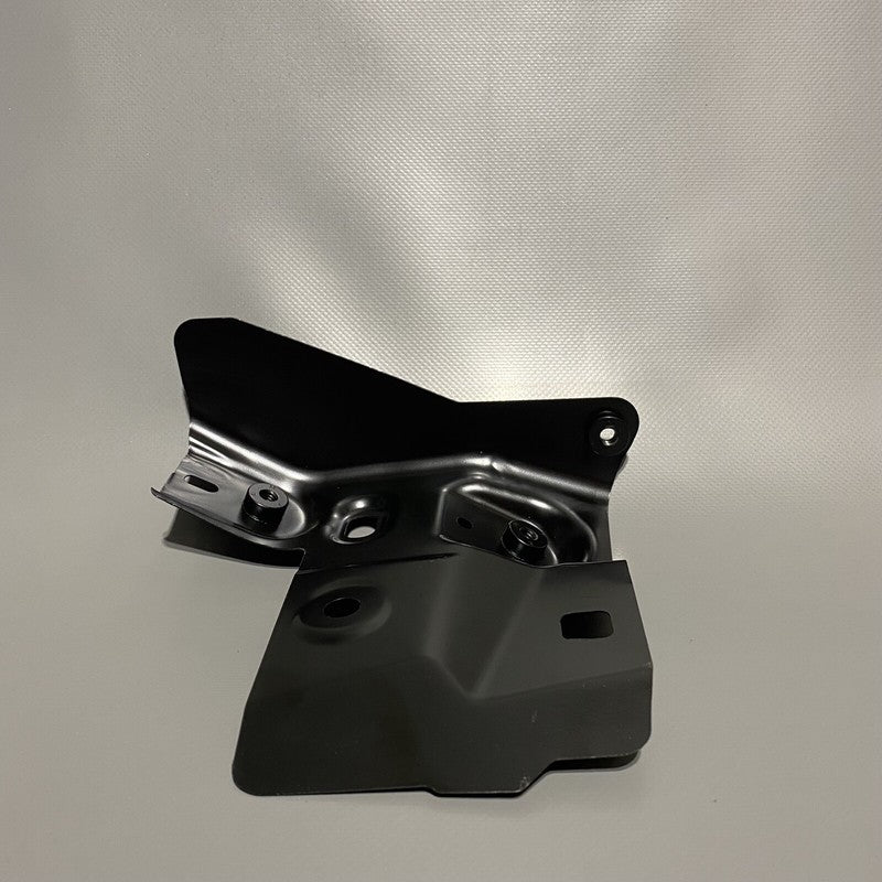 1095609-00-E TESLA MODEL 3 BIW REAR FASCIA RIGHT BRACKET 1095609-00-E 2017 2018 2019 2020 OEM