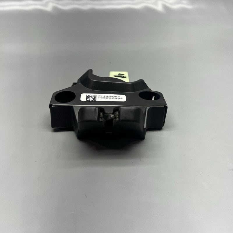 1092308-00-E TESLA MODEL 3 TRUNK LOCK LATCH 2017 2018 2019 2020 2021 2022 OEM 1092308-00-E