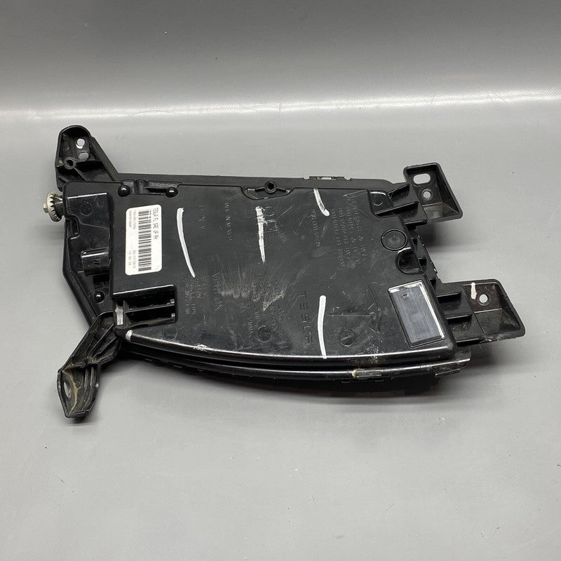 TESLA MODEL S FOG LIGHT RIGHT PASSENGER 2016 2017 2018 19 2020 OEM 600