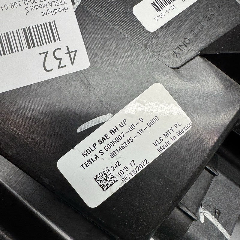 6005907-00-D TESLA MODEL S HEADLIGHT RIGHT PASSENGER 2012 2013 2014 2015 OEM 6005907-00-D