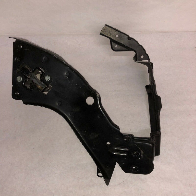 W221 MERCEDES BENZ E320 E350 SUPPORT BRACKET 2003 2004 2005 2006 2007 OEM