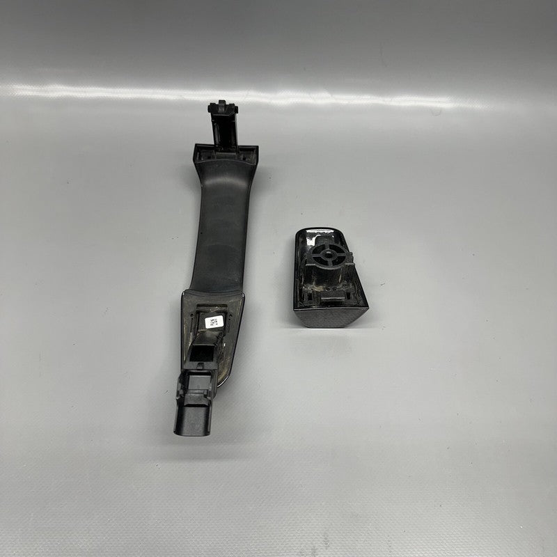 BT32-224A44 JAGUAR F-PACE DOOR HANDLE RIGHT REAR 2017 2018 2019 2020 OEM BT32-224A44