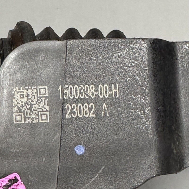 1126199-00-B TESLA MODEL Y HOOD LATCH LOCK 2020 2021 2022 2023 OEM 1500398-00-H 