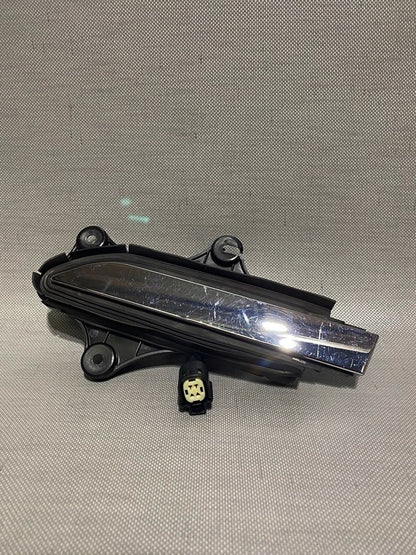 1035418-99-D TESLA MODEL X DOOR HANDLE LEFT FRONT 1035418-99-D OEM 2015 2016 2017