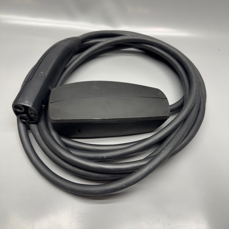 TESLA CYBERTRUCK CHARGER MOBILE CONNECTOR GEN 3 OEM 1937825-00-D