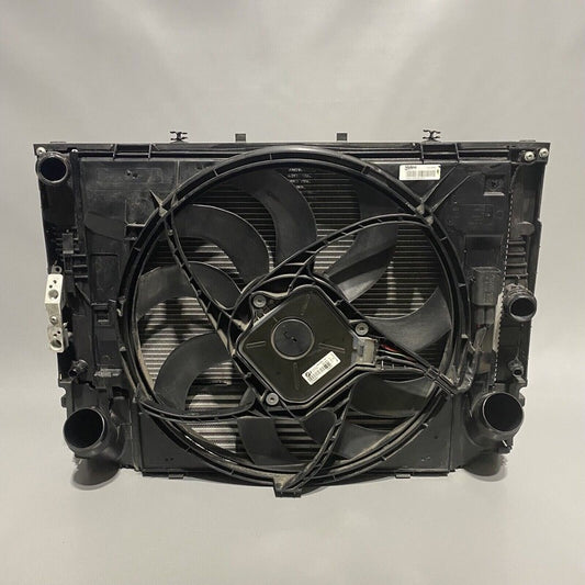 335 BMW 335 RADIATOR SEDAN F3 2016 2017 2018 OEM