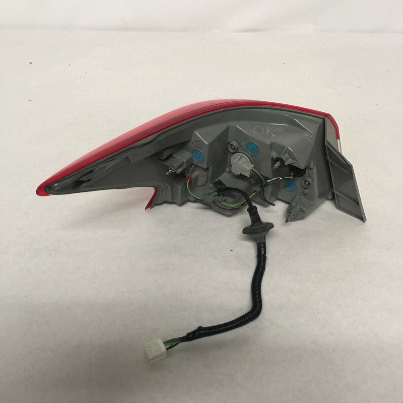 265503SG00 NISSAN SENTRA TAIL LIGHT RIGHT PASSENGER 2013 2014 2015 LED OEM 