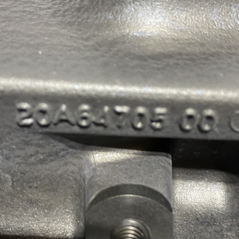 20A6470500 RANGE ROVER SPORT BRAKE CALIPER 20A6470500 2018 2019 2020 OEM
